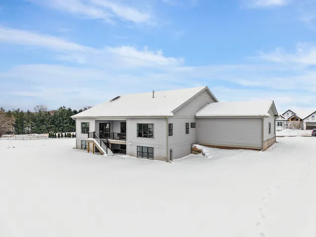 $1,050,000 | 6854 Karolina Way, Sun Prairie, WI 53590