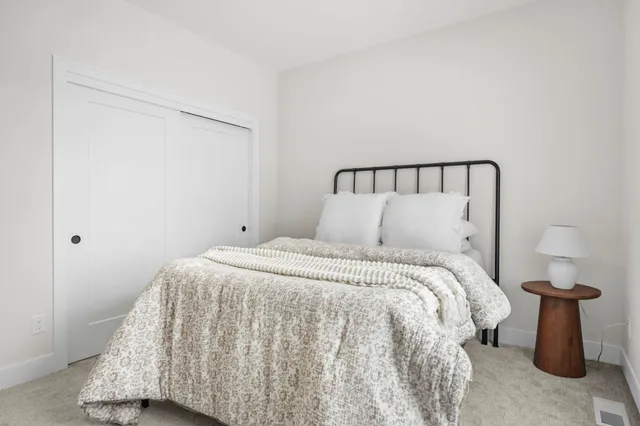 $1,050,000 | 6854 Karolina Way, Sun Prairie, WI 53590