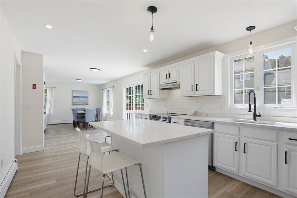 43 Watkins Road Gardner, MA 01440 - Photo 3 of 38
