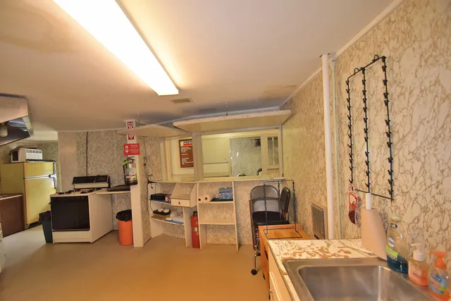 $237,500 | 945 Pequawket Trail, Standish, ME 04085