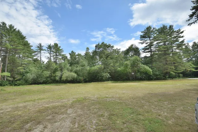 $237,500 | 945 Pequawket Trail, Standish, ME 04085