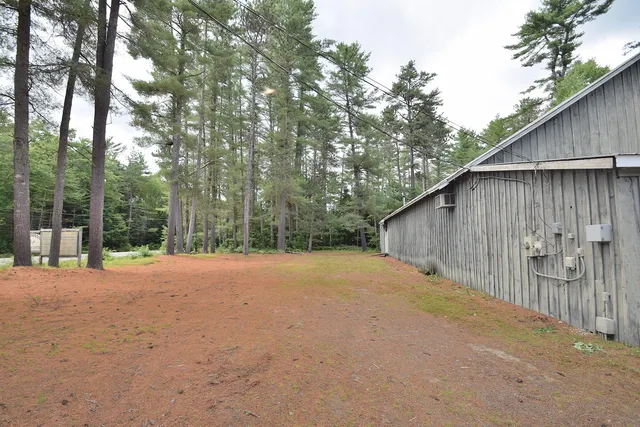 $237,500 | 945 Pequawket Trail, Standish, ME 04085