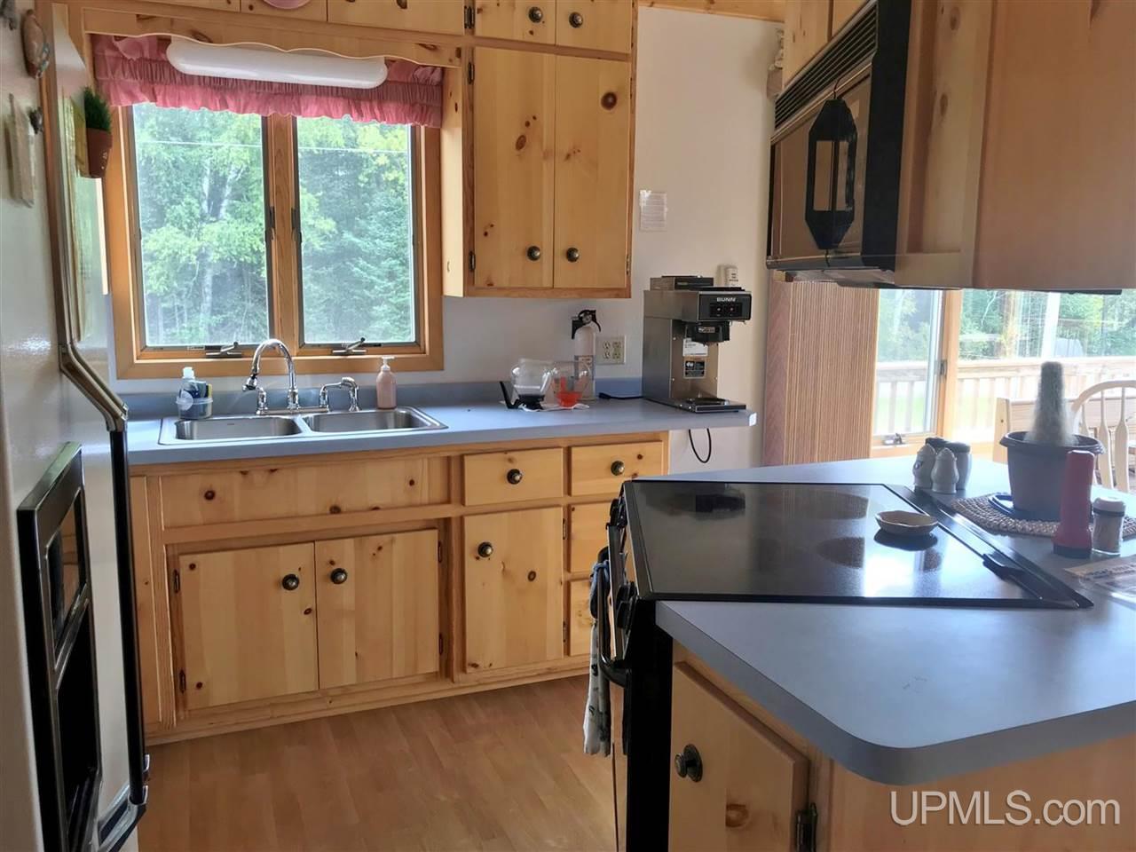 10911 Old 139 Road Argonne, WI 54511 - Photo 10 of 28 Gallery Image 10