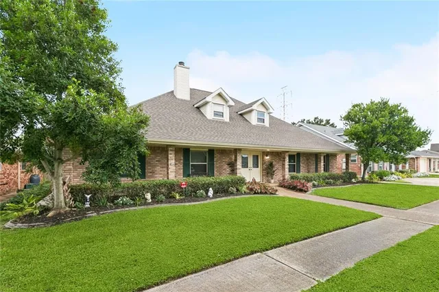 $595,000 | 4600 Janice Avenue, Metairie, LA 70003