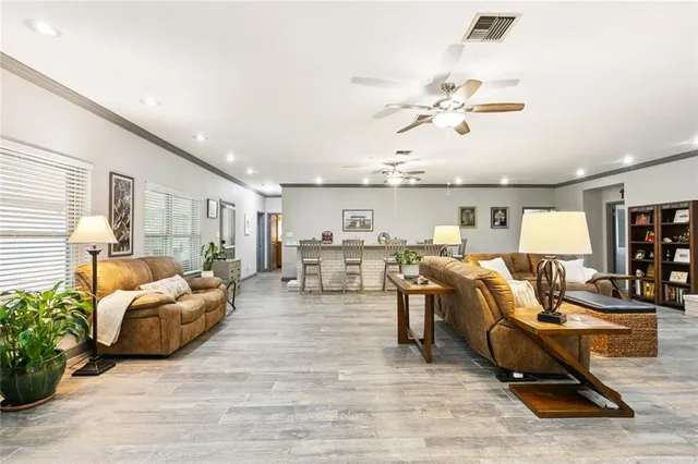 $595,000 | 4600 Janice Avenue, Metairie, LA 70003