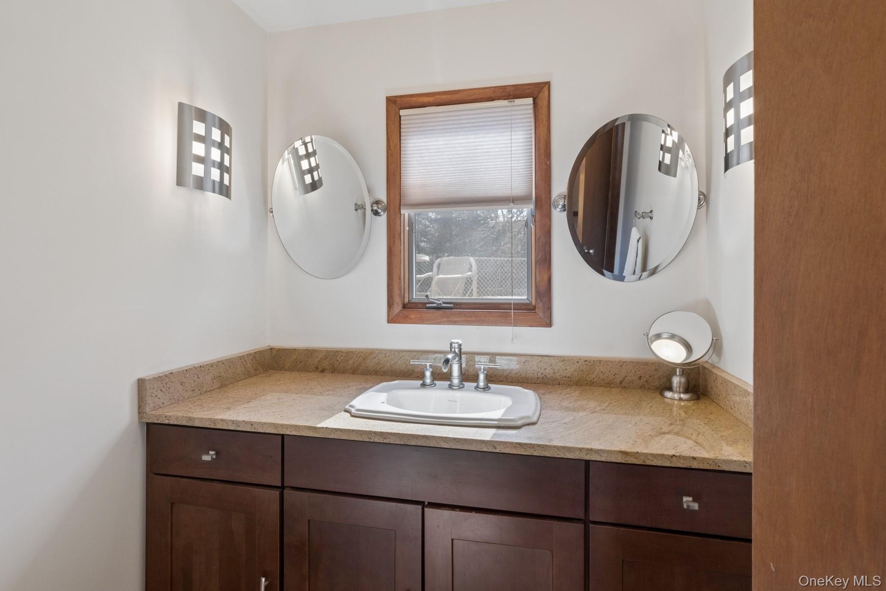 10 Harbor Road Hampton Bays, NY 11946 - Photo 22 of 25