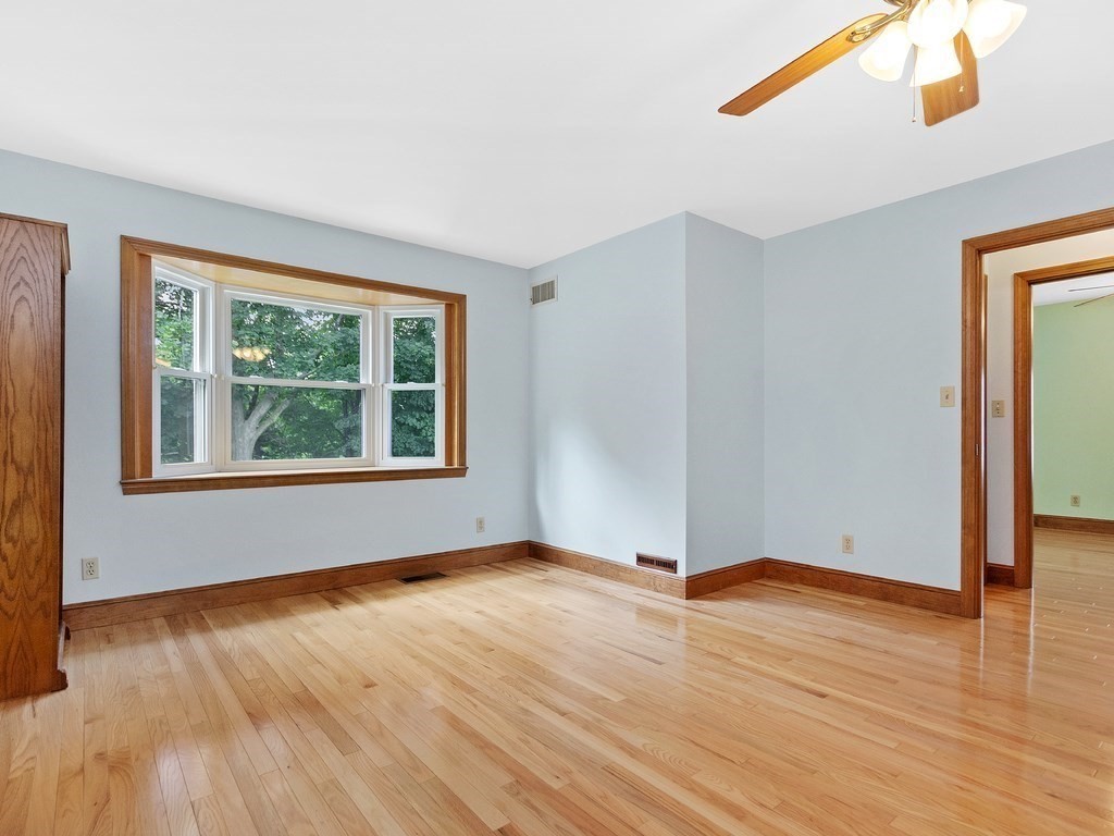 107 Edward Road Watertown, MA 02472 - Photo 13 of 23 Gallery Image 13