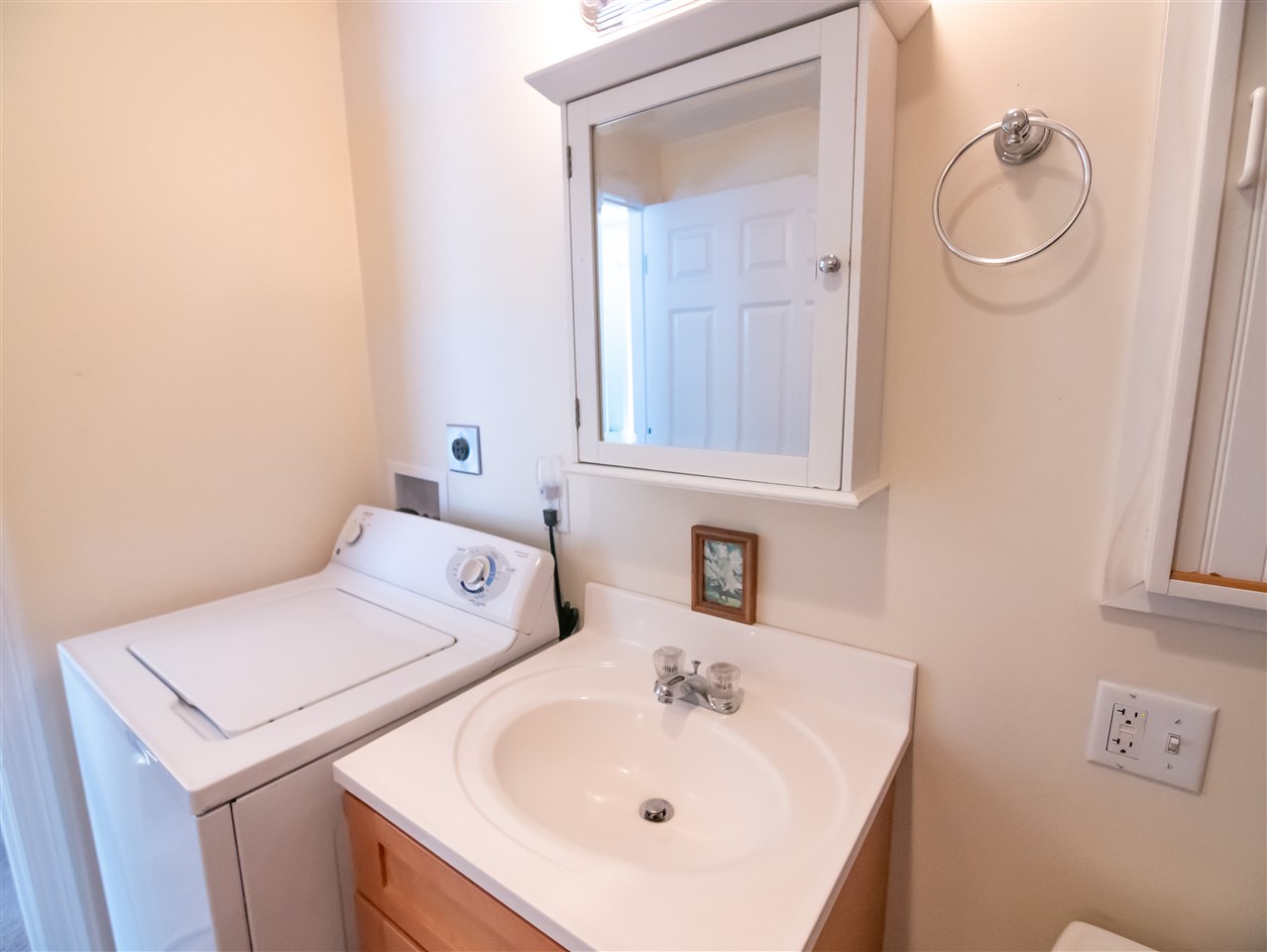 200 North Road Deerfield, NH 03037 - Photo 23 of 35 Gallery Image 23