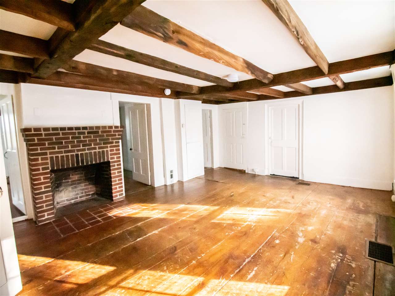 200 North Road Deerfield, NH 03037 - Photo 6 of 35 Gallery Image 6