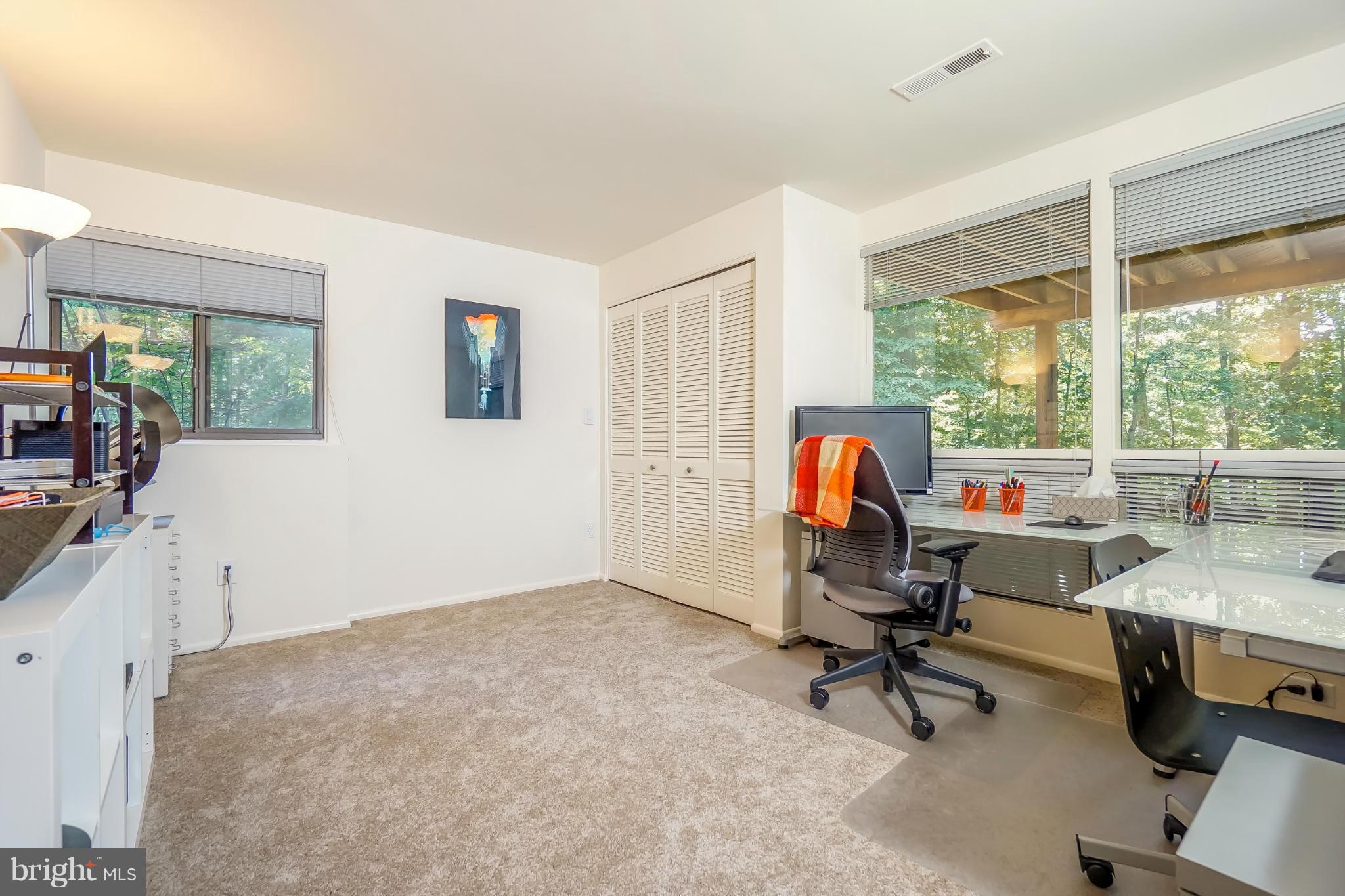 15210 Springfield Road Darnestown, MD 20874 - Photo 17 of 30 Bedroom