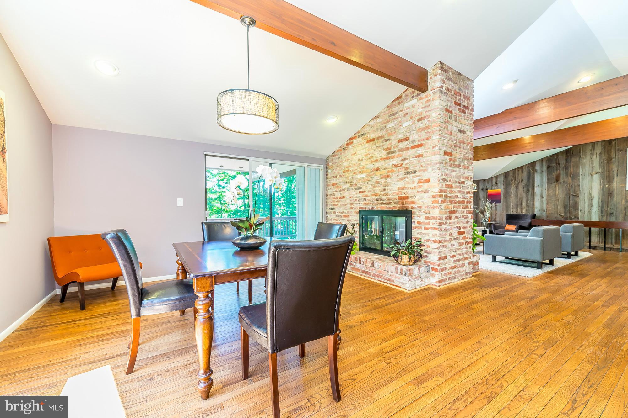 15210 Springfield Road Darnestown, MD 20874 - Photo 6 of 30 Dining Room