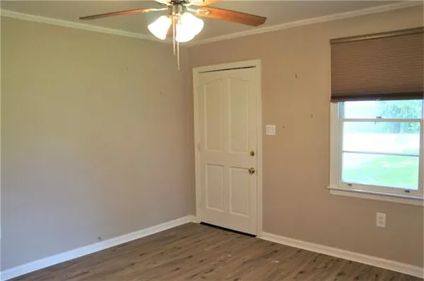 $1,250 | 212 West 20th Avenue, Covington, LA 70433