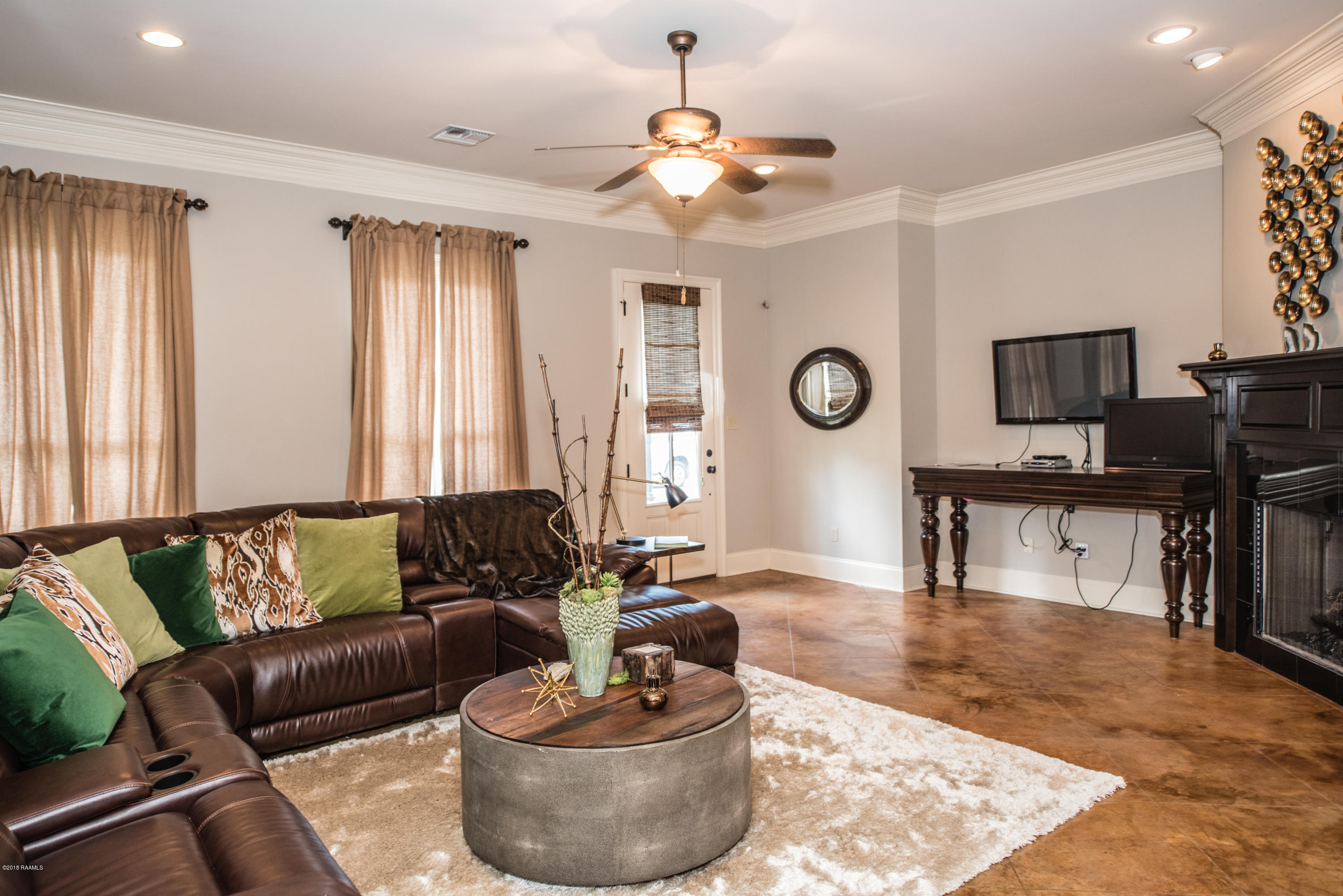 111 King Ranch Road Lafayette, LA 70508 - Photo 4 of 48 Gallery Image 4