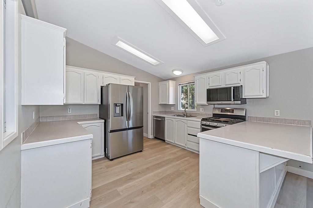 5201 Westley Road Placerville, CA 95667 - Photo 13 of 63 Gallery Image 13