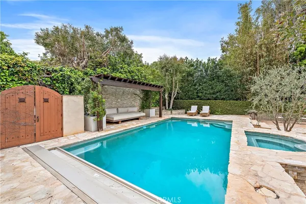 $27,000 | 206 Driftwood Road, Corona del Mar, CA 92625