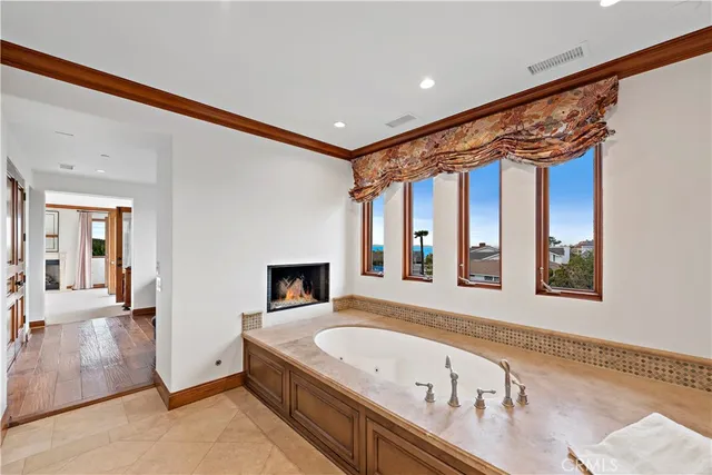 $33,000 | 206 Driftwood Road, Corona del Mar, CA 92625