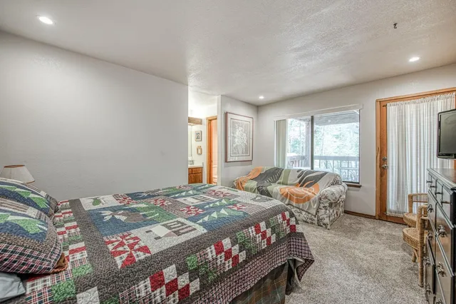 $349,000 | 62642 Old College Lane, Unit 16, Mono Hot Springs, CA 93642