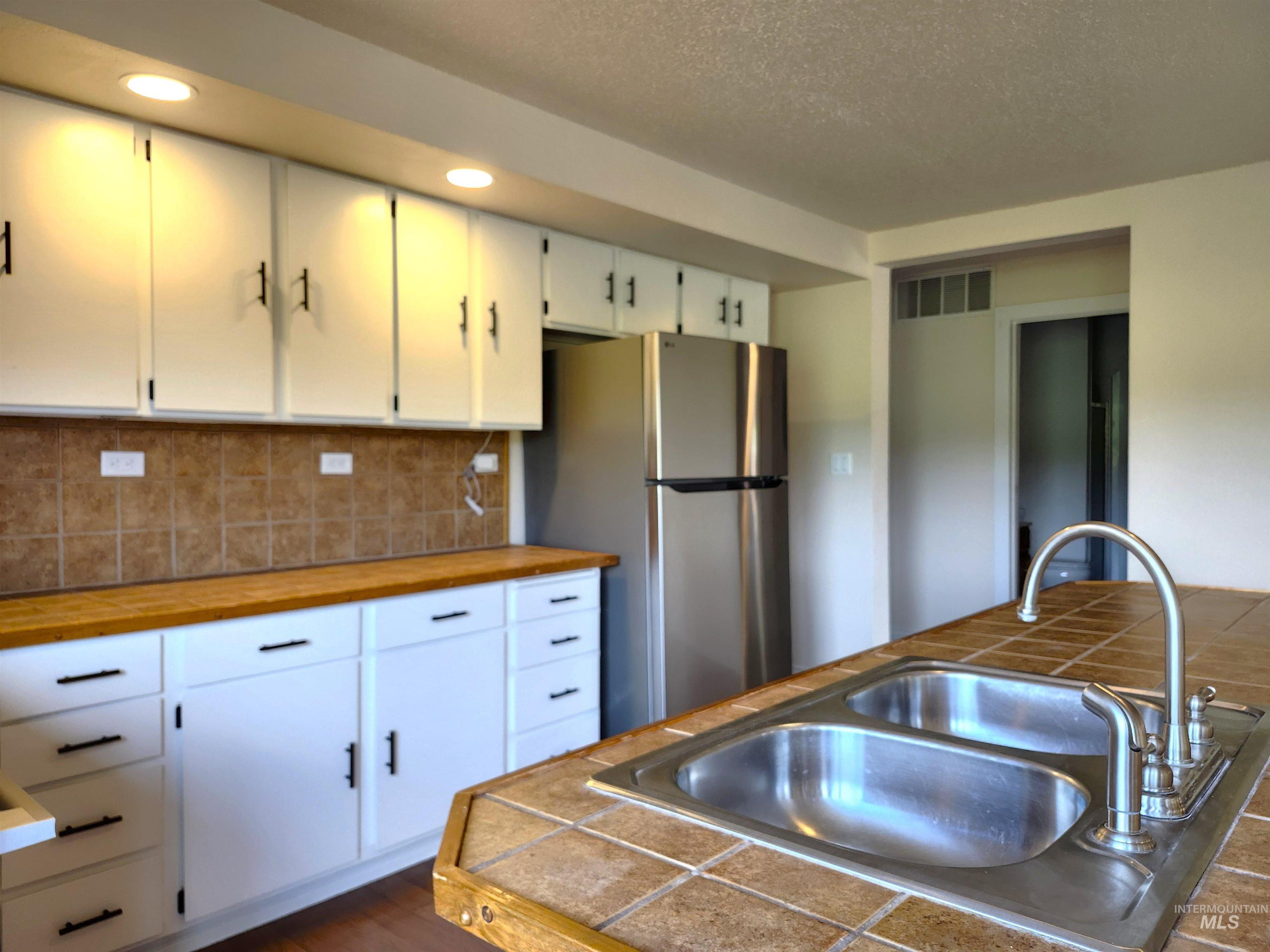 635 Onaway Road Onaway, ID 83855 - Photo 11 of 50