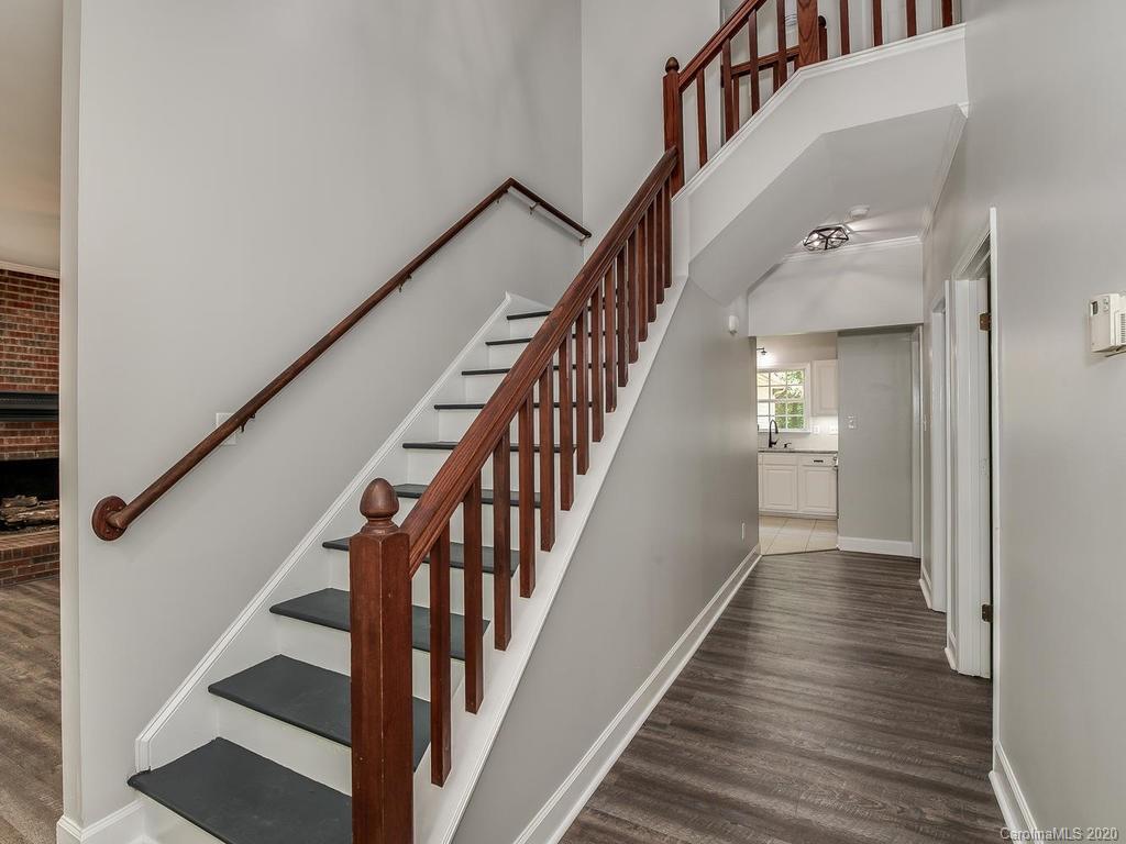 9621 Surrey Road Mint Hill, NC 28227 - Photo 5 of 31 Gallery Image 5