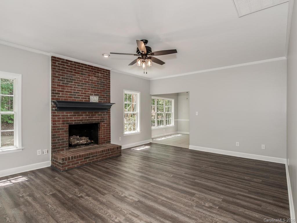 9621 Surrey Road Mint Hill, NC 28227 - Photo 6 of 31 Gallery Image 6