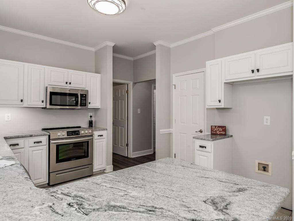 9621 Surrey Road Mint Hill, NC 28227 - Photo 10 of 31 Gallery Image 10