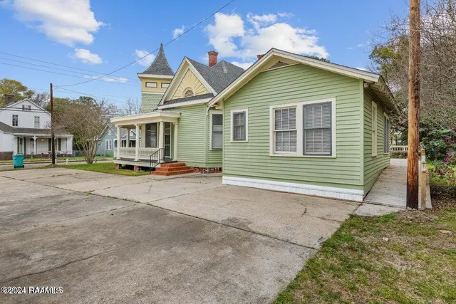 $139,900 | 313 South Market Street, Opelousas, LA 70570