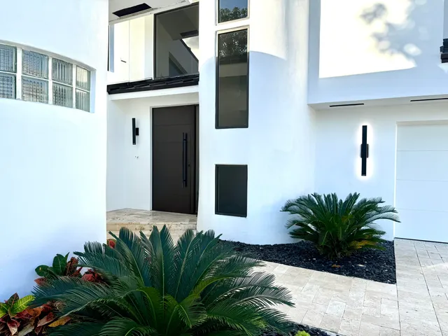 a view of a terrace with sitting area