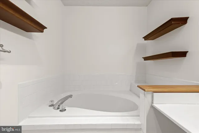 a bathroom with a tub