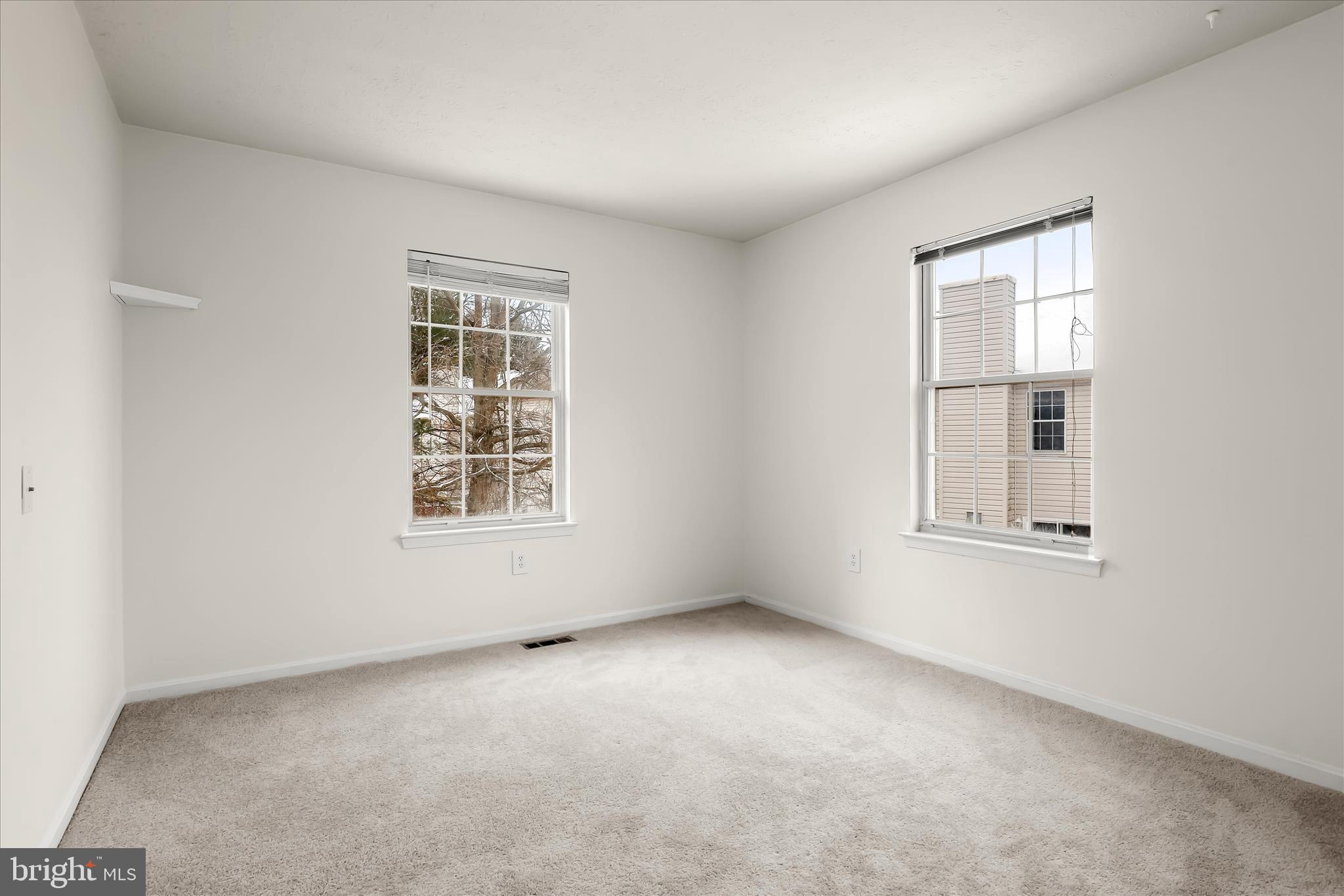 2567 Windy Oak Court Crofton, MD 21114 - Photo 26 of 52 an empty room with a window