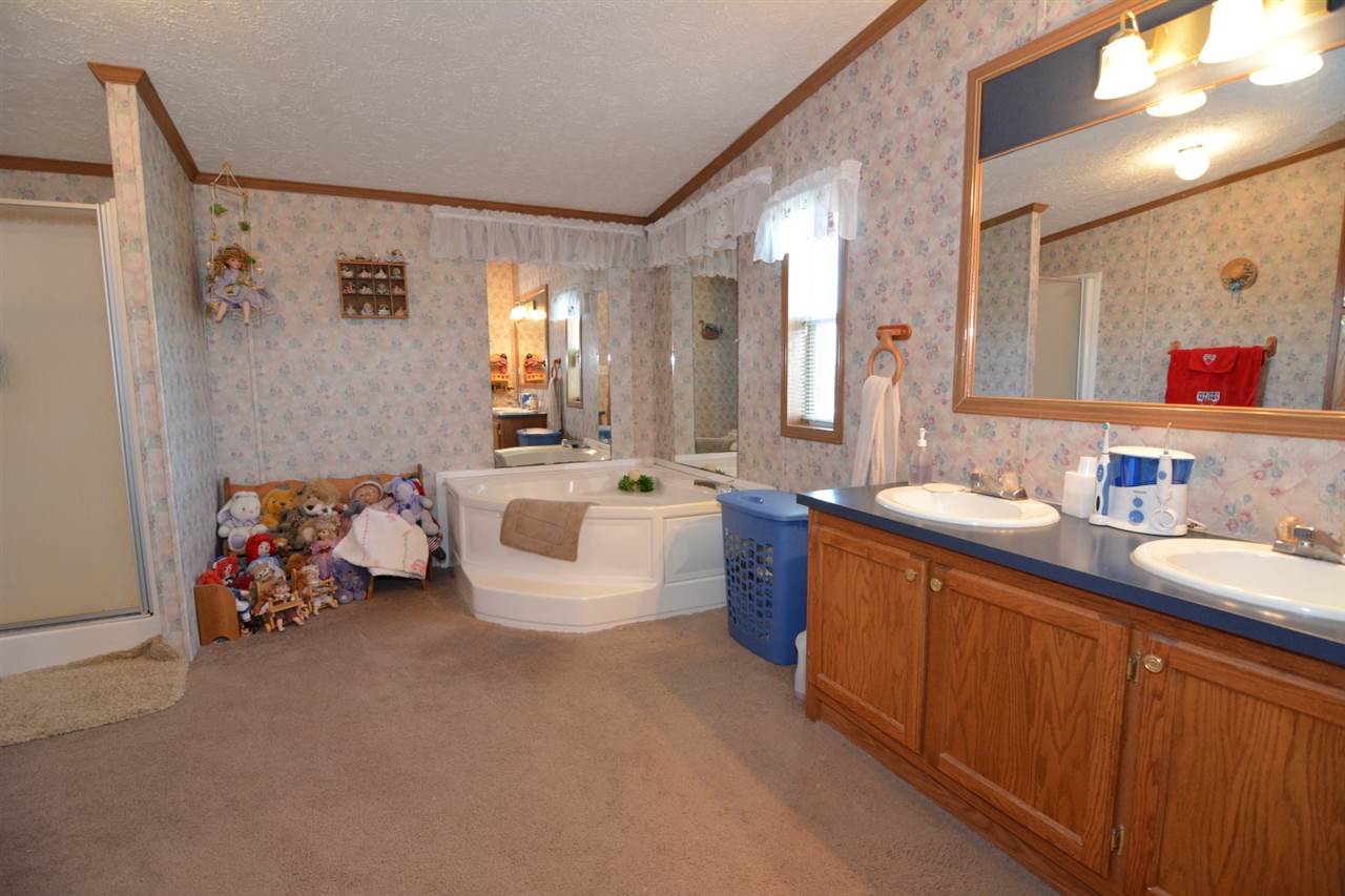 7501 Meinschein Road Mount Vernon, IN 47620 - Photo 12 of 20 Gallery Image 12