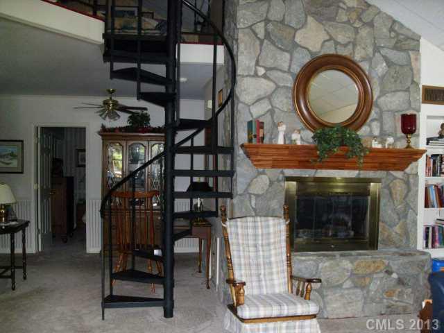 1913 Warf Road Lexington, NC 27292 - Photo 4 of 15 Gallery Image 4