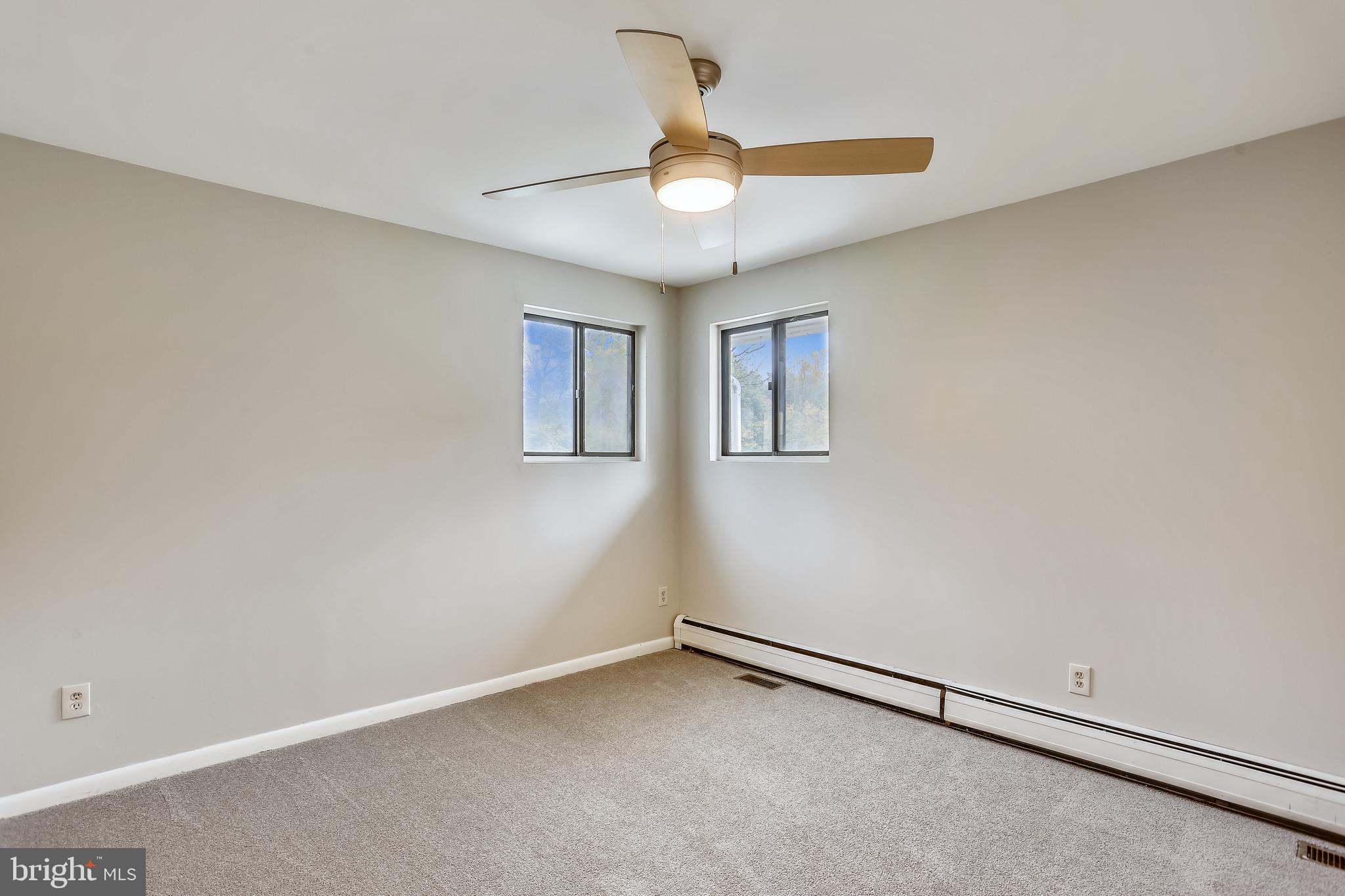 1511 Harding Lane Silver Spring, MD 20905 - Photo 35 of 92