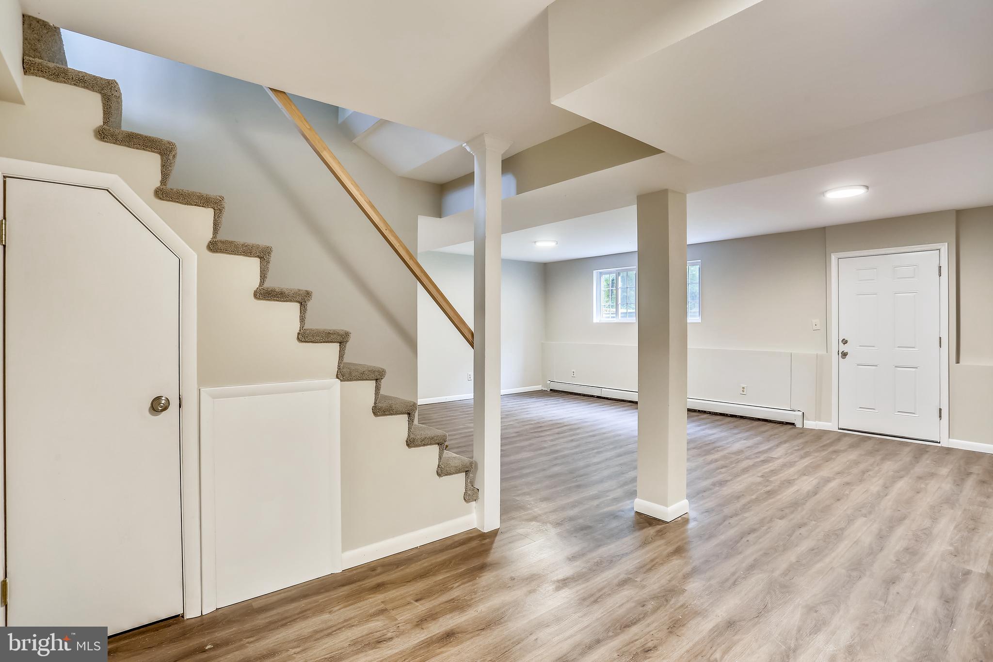 1511 Harding Lane Silver Spring, MD 20905 - Photo 37 of 92