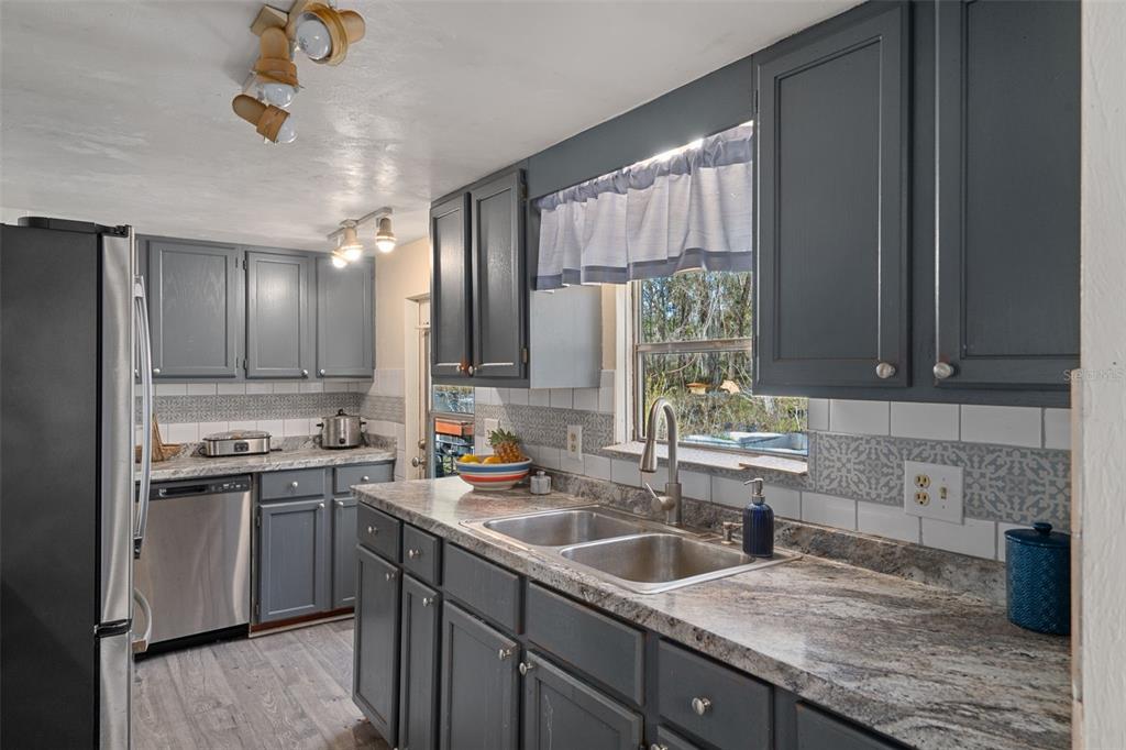 22439 Bull Run Road Brooksville, FL 34602 - Photo 19 of 66