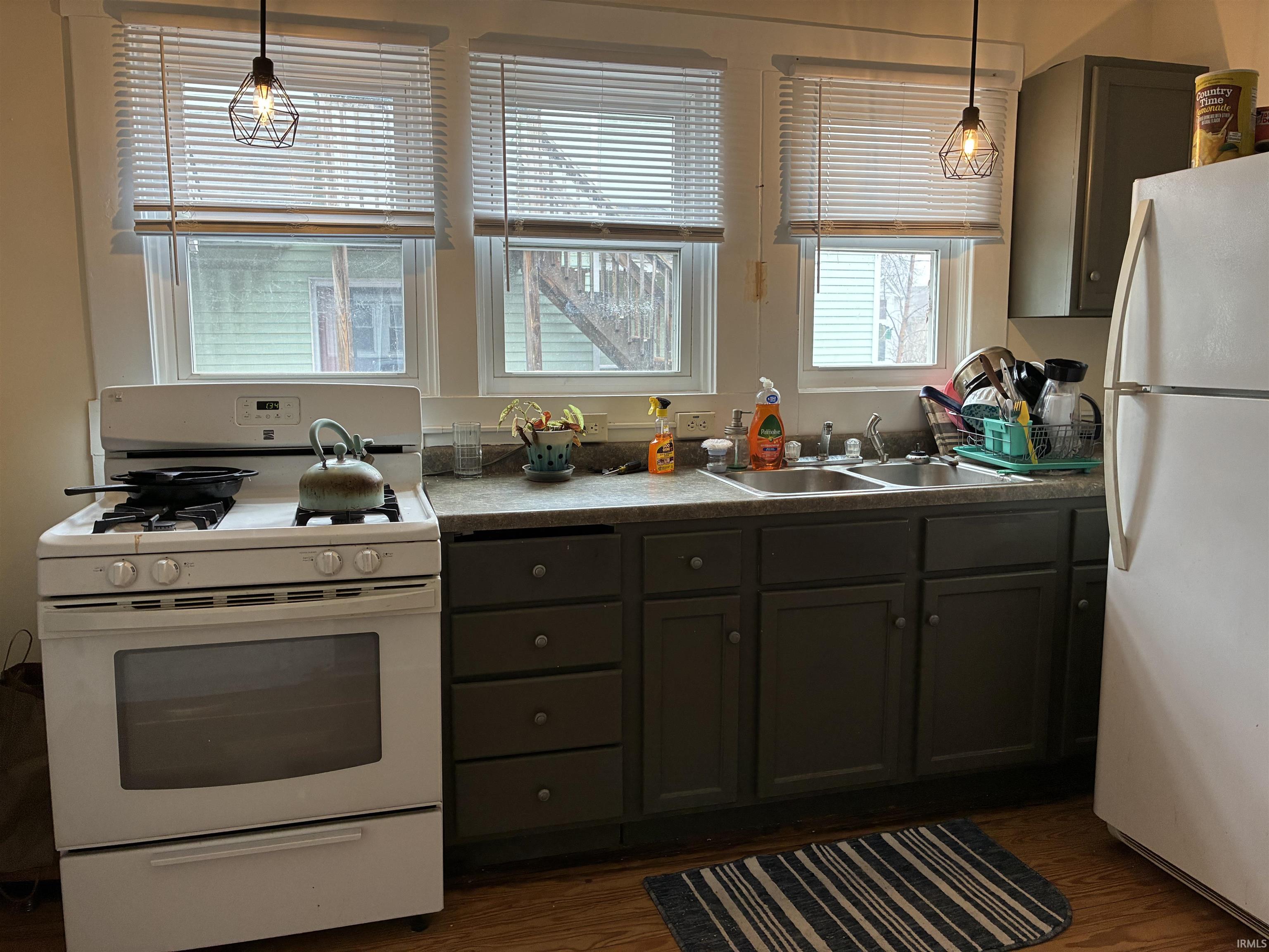 415 Cross Street Goshen, IN 46528 - Photo 17 of 31