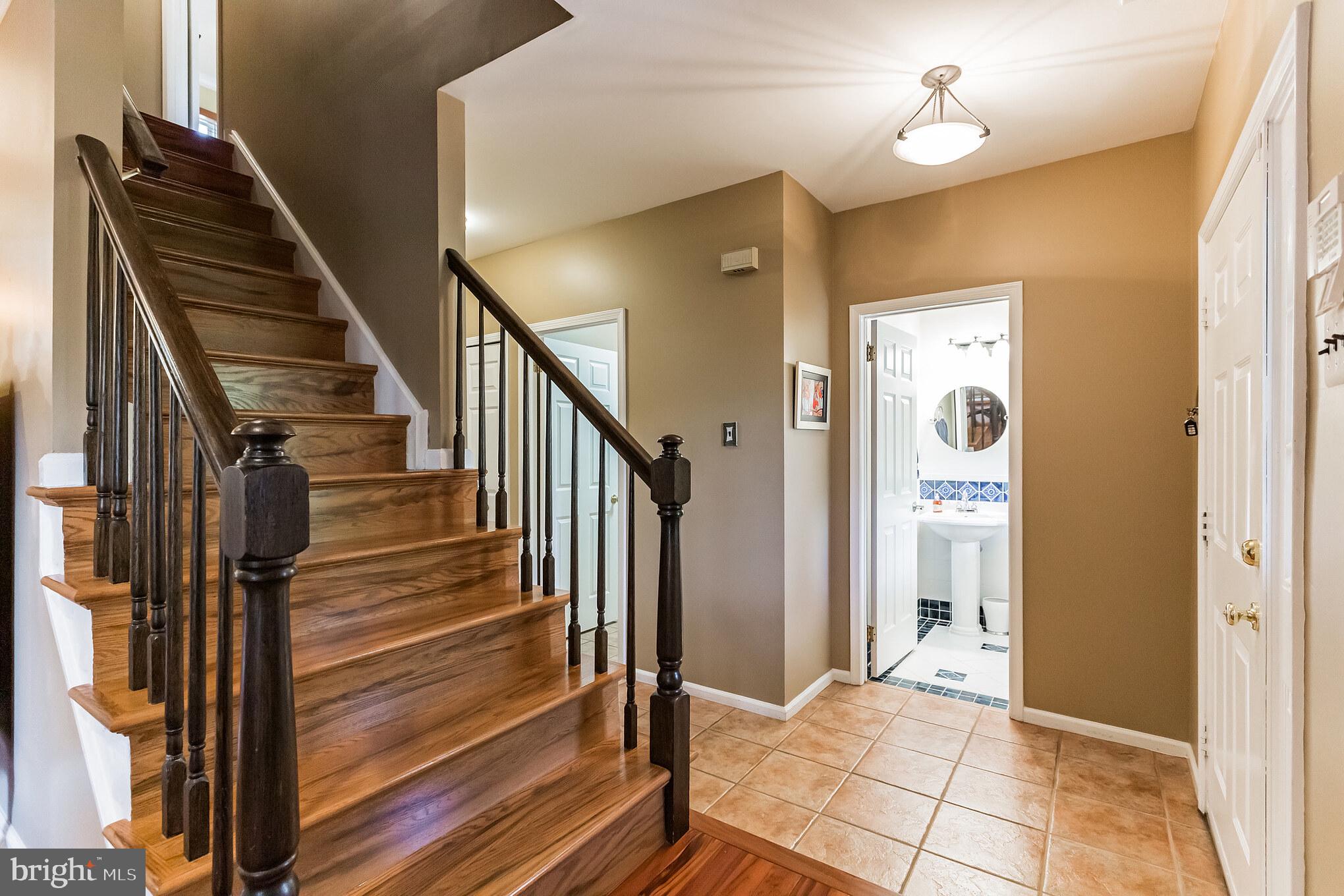 216 Peel Road Langhorne, PA 19047 - Photo 3 of 38 Gallery Image 3