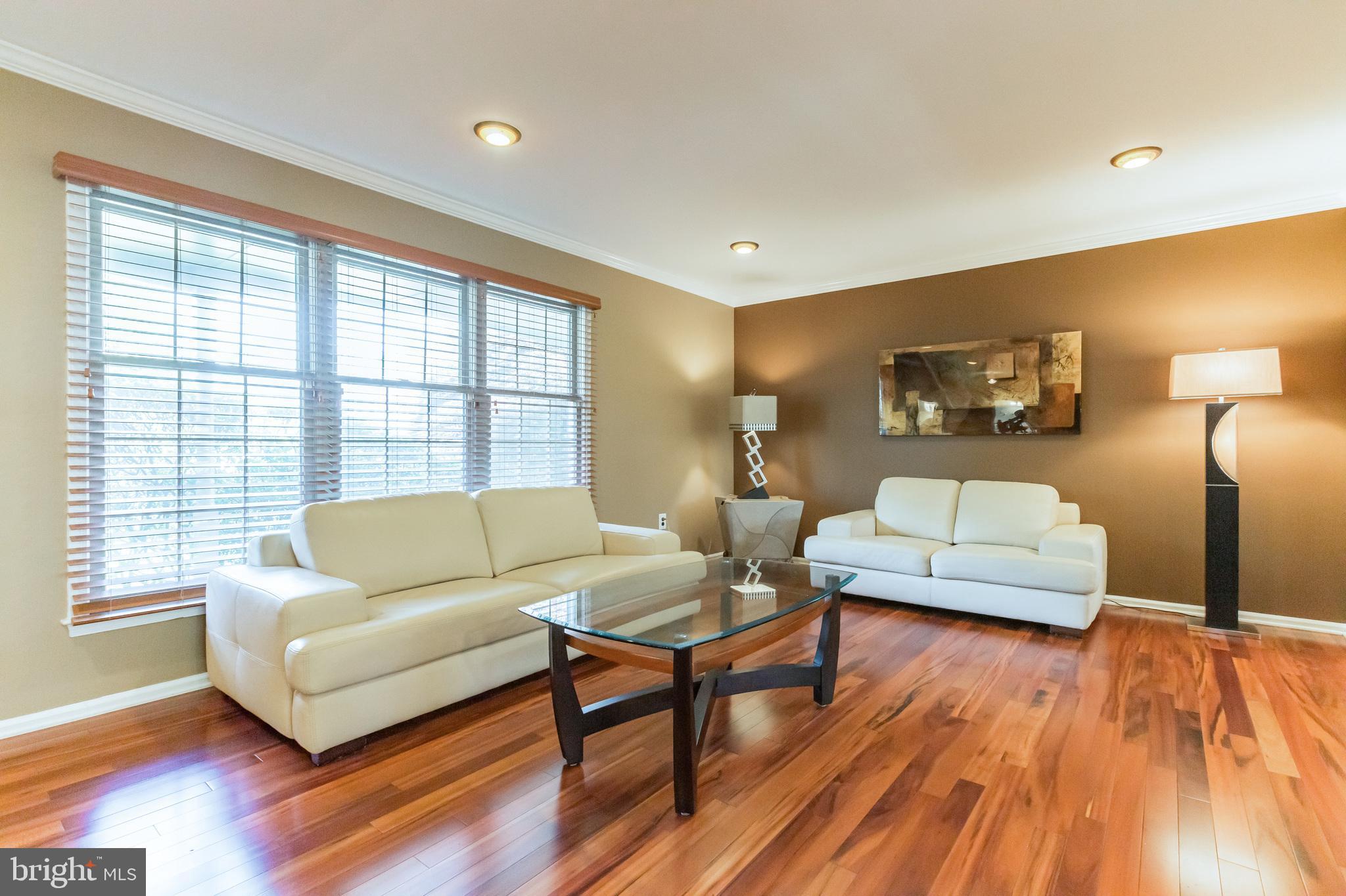 216 Peel Road Langhorne, PA 19047 - Photo 6 of 38 Gallery Image 6