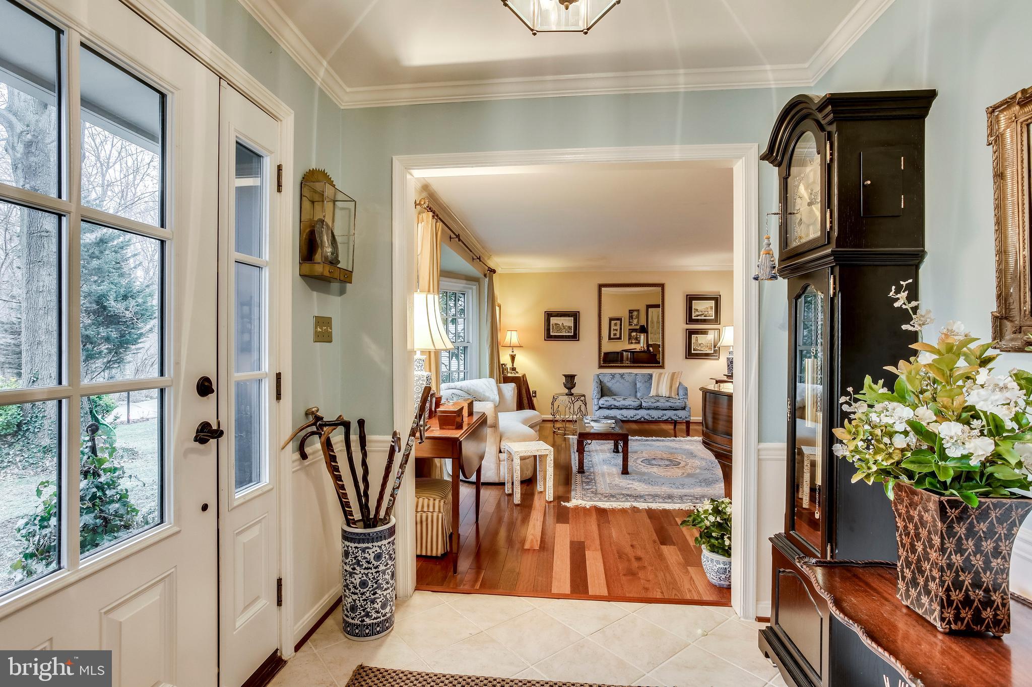 10199 Red Spruce Road Fairfax, VA 22032 - Photo 5 of 66 Gallery Image 5