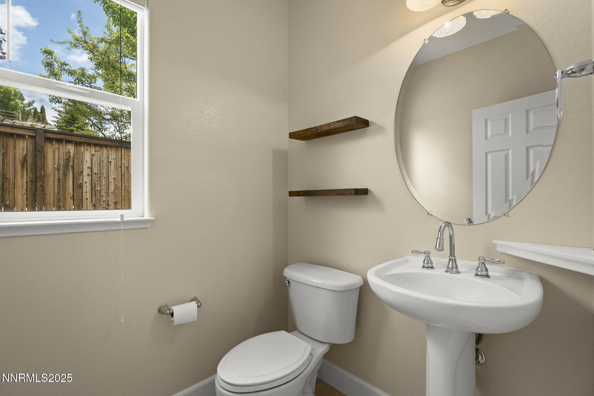 8925 Chipshot Trail Reno, NV 89523 - Photo 21 of 33 30-web-or-mls-_DSC9100