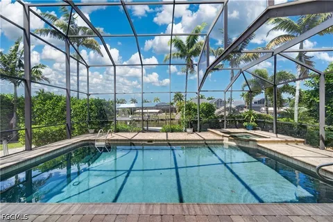 $1,820,000 | 1513 Southwest 58th Street, Cape Coral, FL 33914