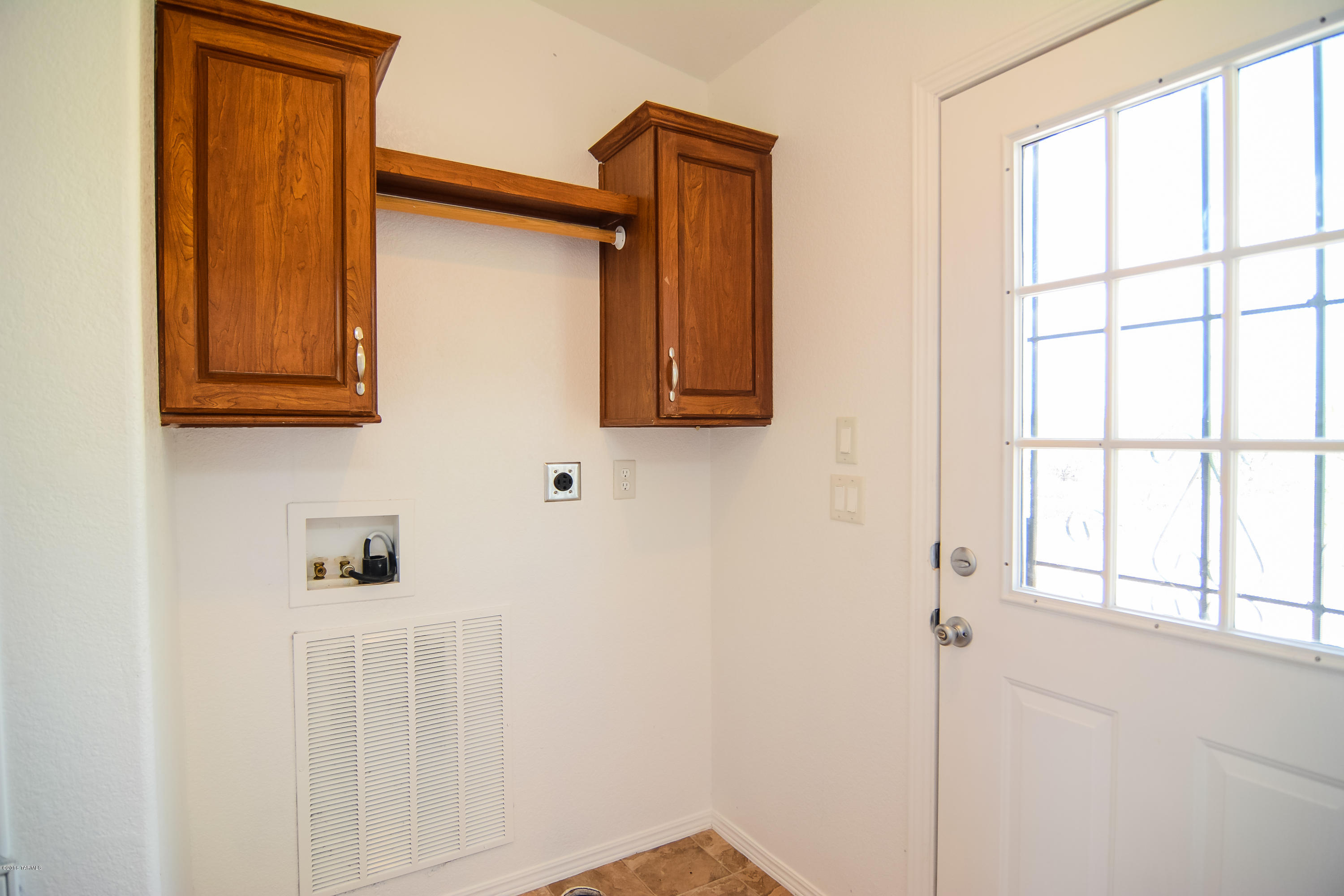 11821 West Hermans Road Tucson, AZ 85736 - Photo 6 of 18 Gallery Image 6