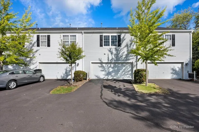 $2,450 | 509 Lakeside Court, Unit 509, Round Lake, IL 60073