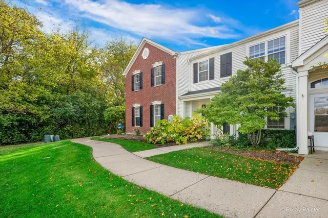 $2,450 | 509 Lakeside Court, Unit 509, Round Lake, IL 60073