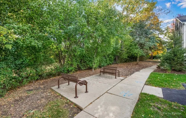 $2,450 | 509 Lakeside Court, Unit 509, Round Lake, IL 60073