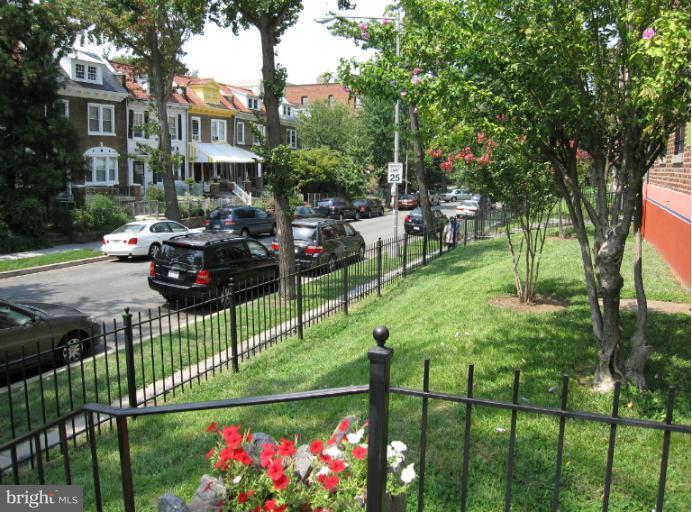 1441 Spring Road Northwest, Unit 204 Washington, DC 20010 - Photo 11 of 17 Exterior (General)