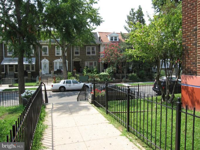 1441 Spring Road Northwest, Unit 204 Washington, DC 20010 - Photo 16 of 17 Exterior (Front)