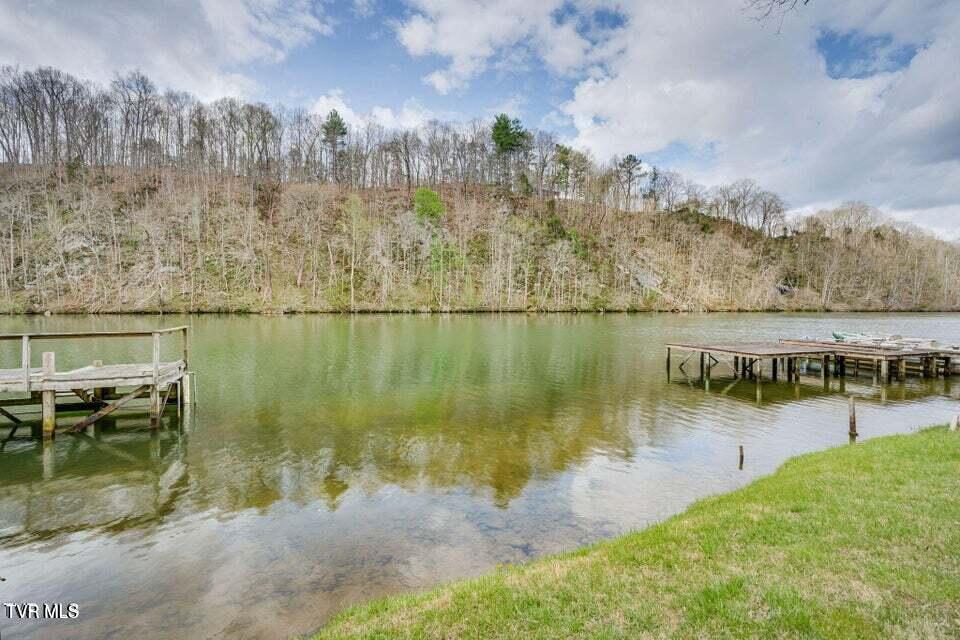 577 Pitt Road Kingsport, TN 37663 - Photo 35 of 37 20260402125339658391000000-o (1)