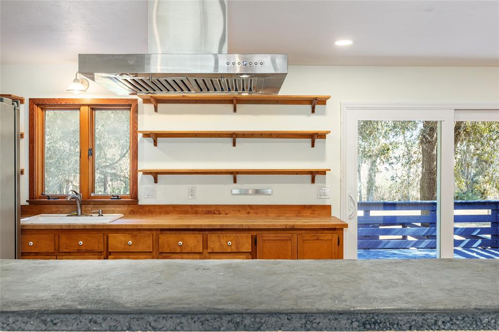 22157 Northwest 87th Avenue Road Micanopy, FL 32667 - Photo 13 of 34 a view of front door