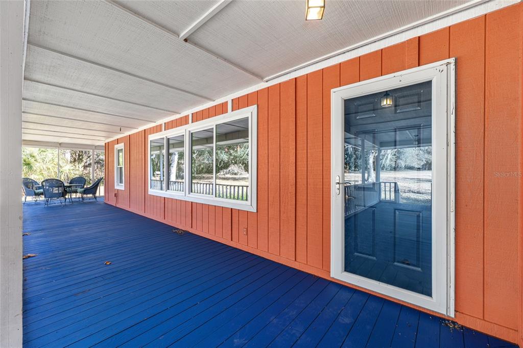 22157 Northwest 87th Avenue Road Micanopy, FL 32667 - Photo 2 of 34