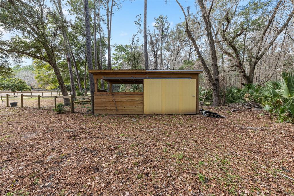 22157 Northwest 87th Avenue Road Micanopy, FL 32667 - Photo 29 of 34 a view of outdoor space